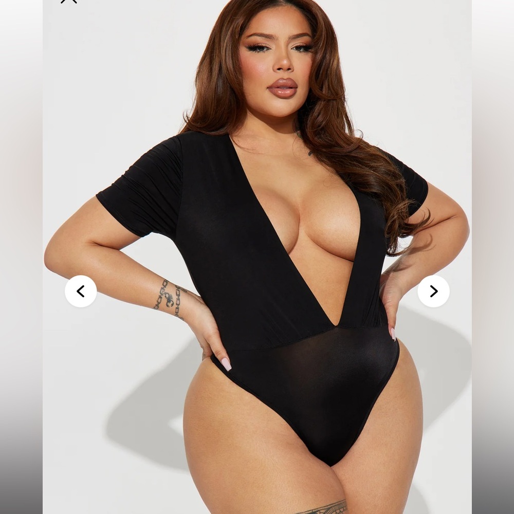 Fashion Nova Deep V Black Bodysuit